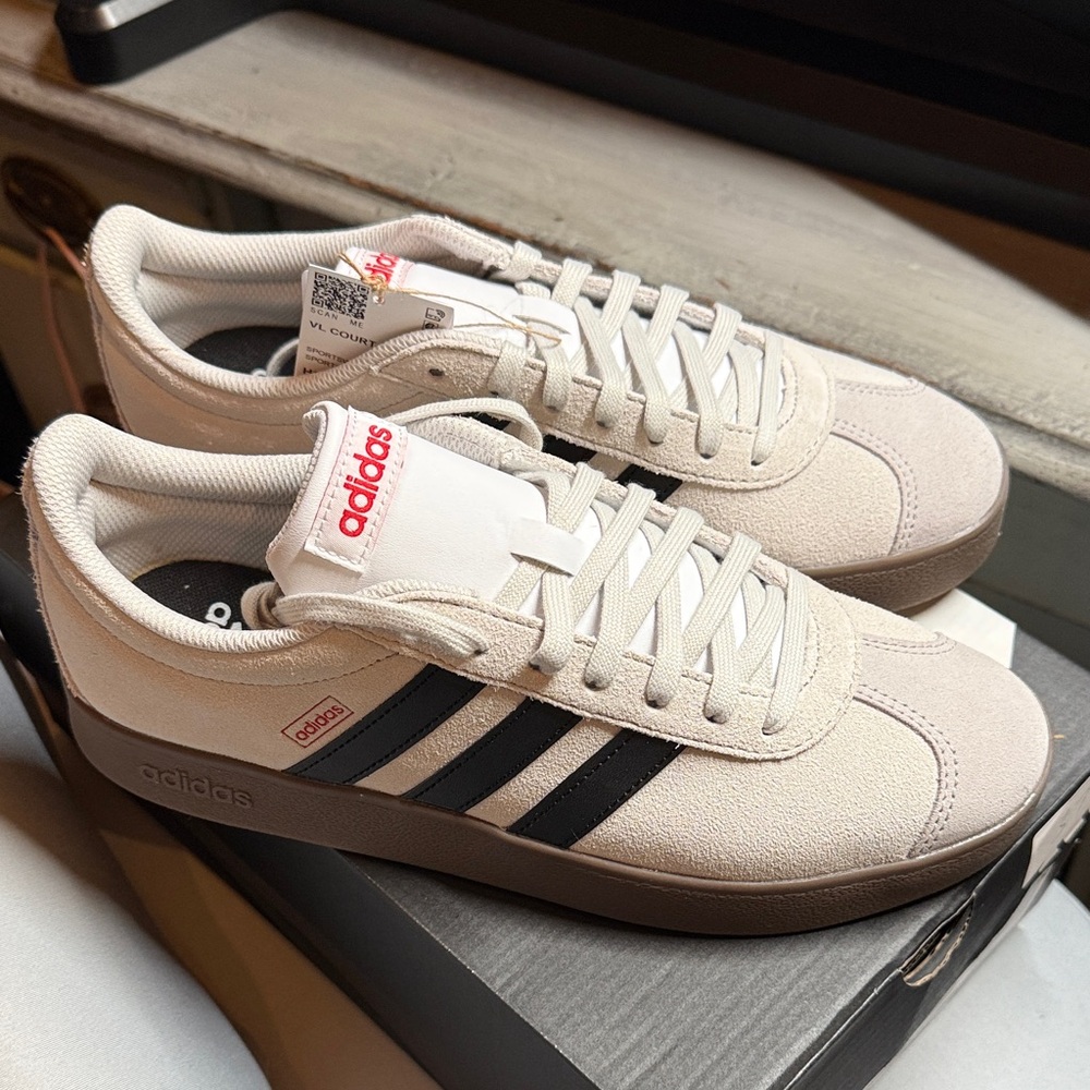 Adidas VL Court 2.0 Men’s Cream and Black Casual Sneakers